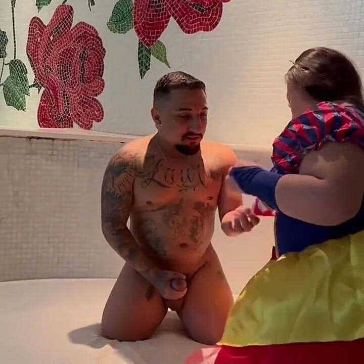 Snow White Gives Herself to the Dwarf