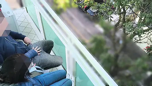 Französisch lehrer riskanter öffentlicher blowjob hotel Balkon voyeur nachbarn extremes sperma im mund 4k missCreamy