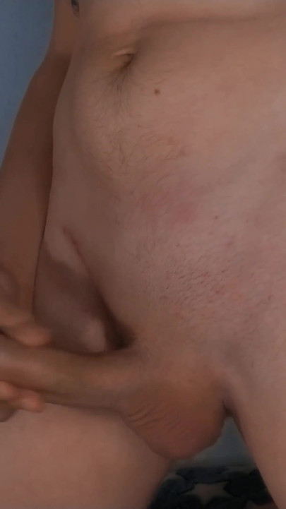 辣妹撸管大鸡巴并呻吟