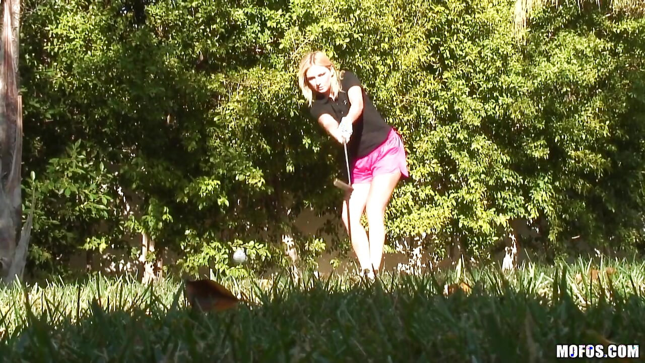 Shes a Freak - Skye Daniels Is Super Talented with a Golf Club,but Shes Better at Shoving Her Putter up Her Pussy