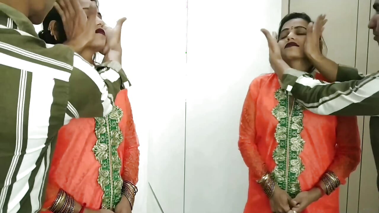 Jawan Horny Bhabhi ko piche se Choda