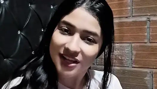 Tonton sebelum aku menghapus video gadis India