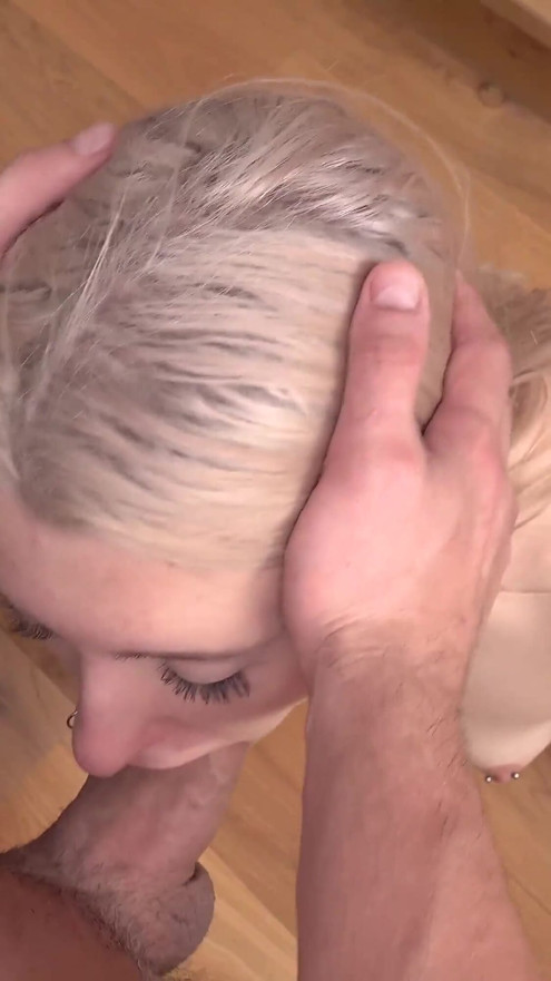 Flexible Teen Ass Destroyed in Straddle Splits