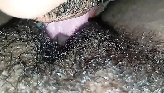 Sucking the sweaty pussy of the married believer after the service