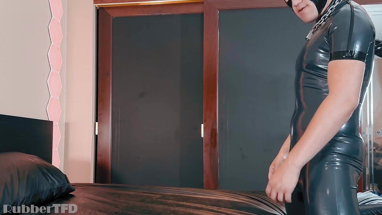 Logan's Ass Play