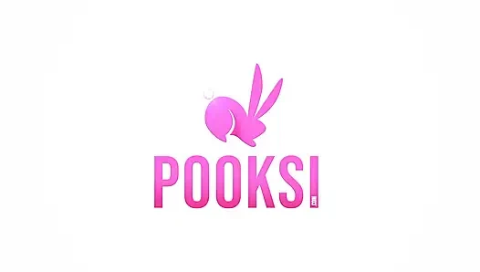 Тинка с пухлыми сосками Scarlett B испытывает оргазм от ее дилдо!