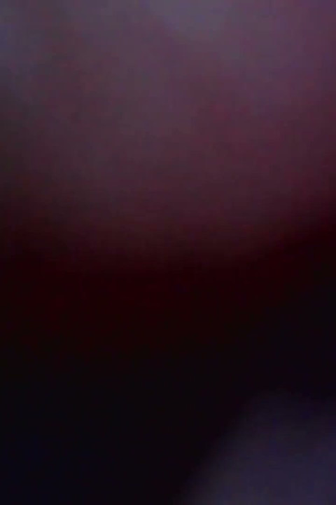 Wewnątrz mnie z dużym dildo