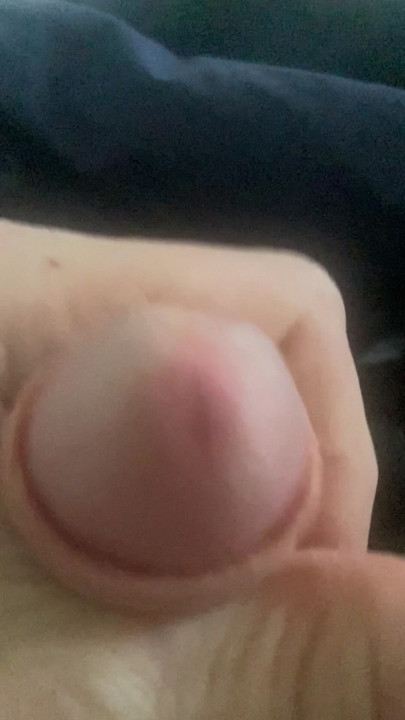 Mastürbasyon yapıp amına boşalmak istiyorum