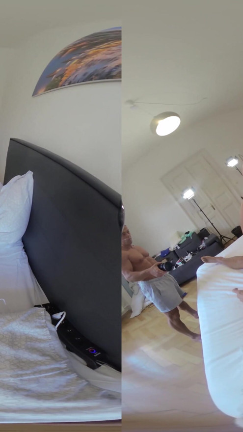 卡塔琳娜·麗娜 - 順從的大學姐妹會女孩 第一次三人行 - VR 第一部分 幕後花絮 | 短片 2