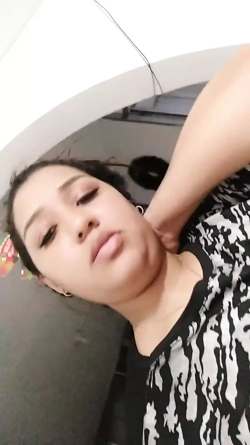 18 year old brunette big saggy tits from New York United States fucking her stepbrother's big dick