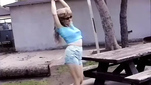 90'ların Anal Kıllı Amcık Amatör Cynthia