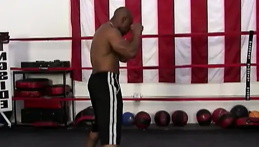 Tes teknis di atas ring