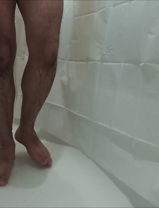Secret Solo Bath Tub Masturbation