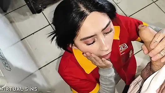 Bos ngentot kasir Oxxo di ruang toko