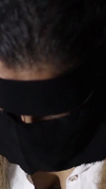 Seksowna studentka mówi do profesora pieprzyć mnie, tak bardzo kocham twojego kutasa | Klip 1