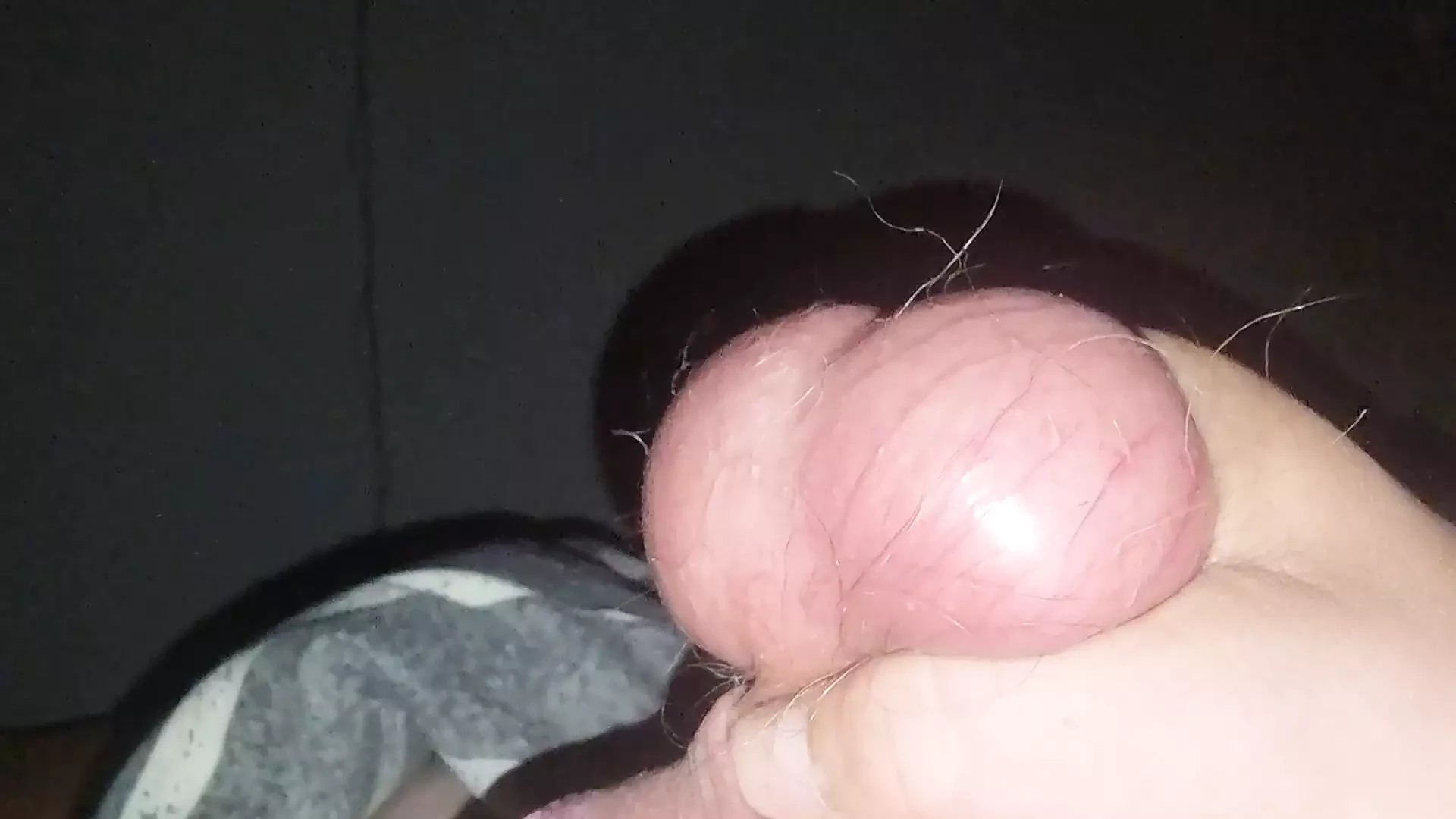 Masturbando e gozando