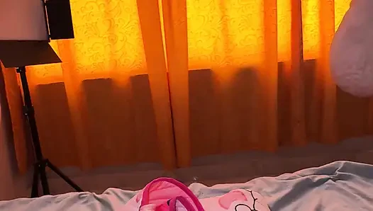 Vajinam çok ıslak, bir erkek arkadaşımın emmesini istiyorum