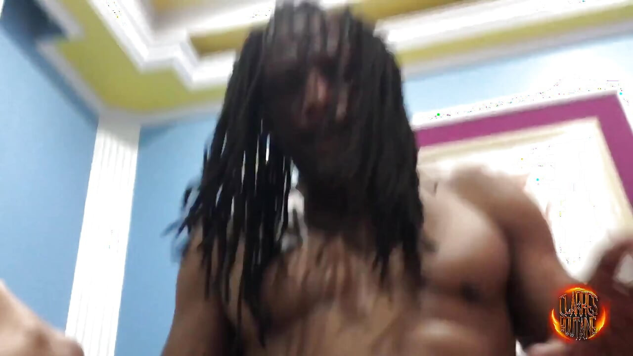 מיני דיוות ביבי מנדס וקריסטל אורטגה נהנות ומקבלות את זה