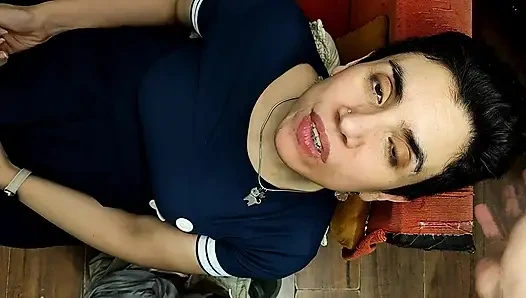 Quickie! Kanepede oral seks ve ağzına boşalma