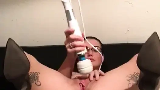 Fuck Myself with a Gigant Dildo