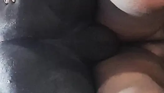 Tamil koca evli kadın elle muamele seks yapıyor