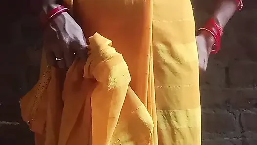 Sauteli bahan ki Uske sautele bhai dwara jordar chudai Hui usne Sare bhi pahani thi