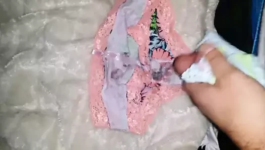 külot üzerinde twinks