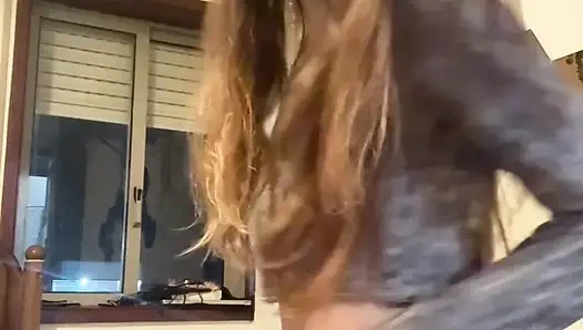 Naughty Girlfriend Video Call – Teasing in My Boyfriend’s Boxers (Spanish Subs)