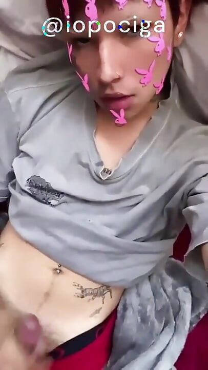 Drkam se nakon sna s mojim strejt prijateljem