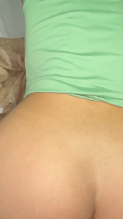 I dreamed that my roommate fucked me... Now I want his cock inside me 💦 | Clip 1