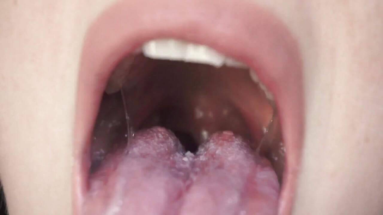 การเพิ่มคุณในตูดของฉัน: ตัวเล็กเป็นส่วนหนึ่งของ Giantess
