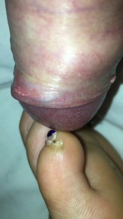Sexy toes and his cock