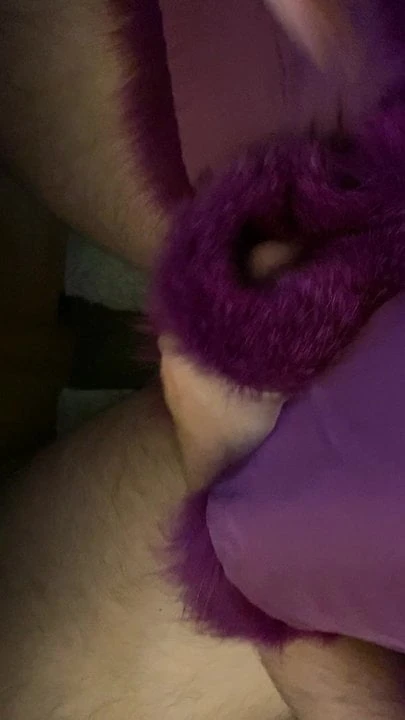 Enjoying a Fur Scarf 1