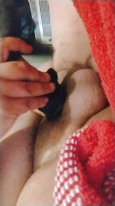 Fat guy small cock