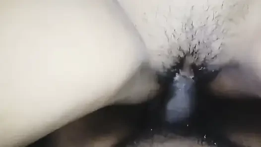 Azgın kızın sıkı kıllı amcığı sert sikiliyor Hindistan misyoner porno xham