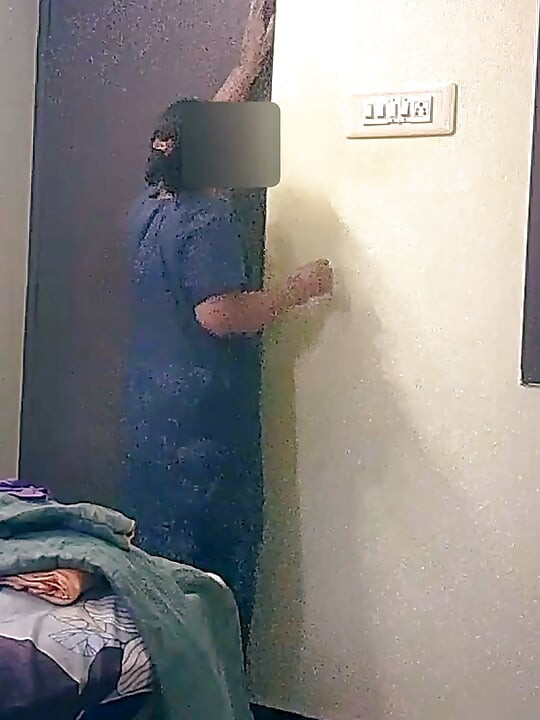 Sexy Big Ass & Tits Desi Aunty Dress Change Video