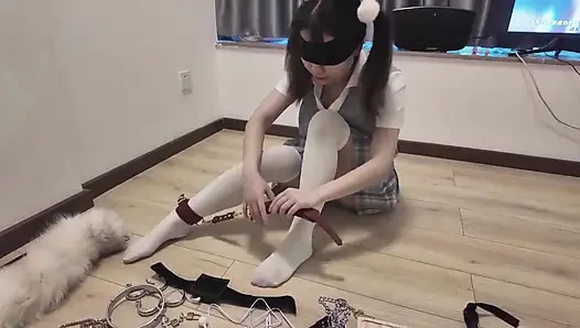 Hs021-an Asian Girl in School Uniform Was Disciplined