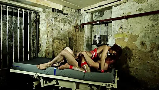Captured - film porno lengkap sama daisy rock