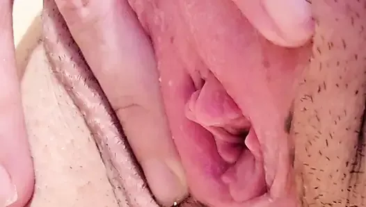 Upclose pussy piss