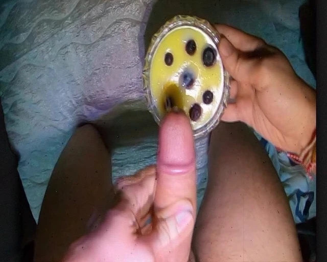 SloMo cumshot on creampie cup