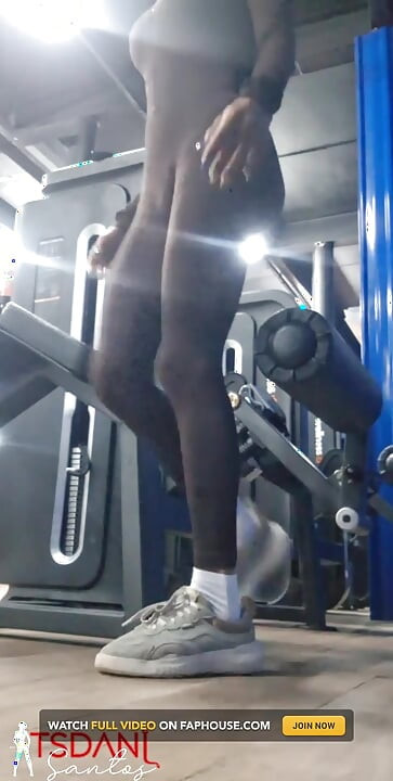 Osećam se veoma seksi u teretani