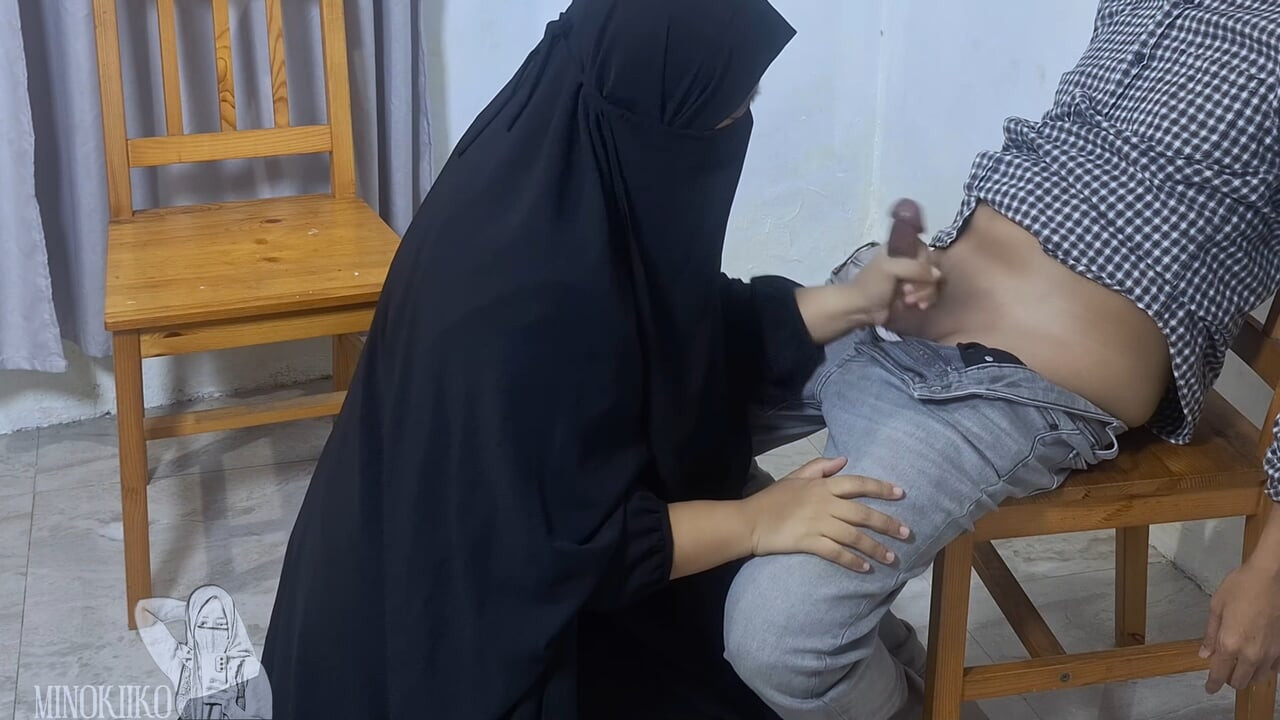 戴頭巾的面紗女孩非常愛雞巴 - 美濃子合輯