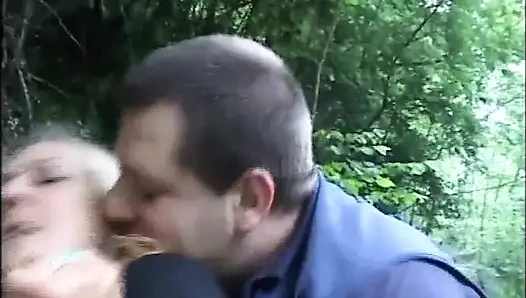 Трахаю киску, сосание члена, трахаю и иду