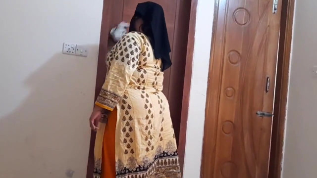 Indian Desi Big Ass Maid Fucked by Boss
