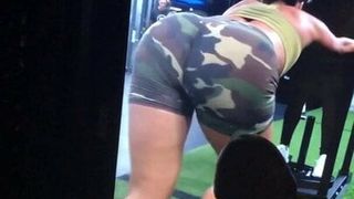 Sommer Ray semen homenaje 4