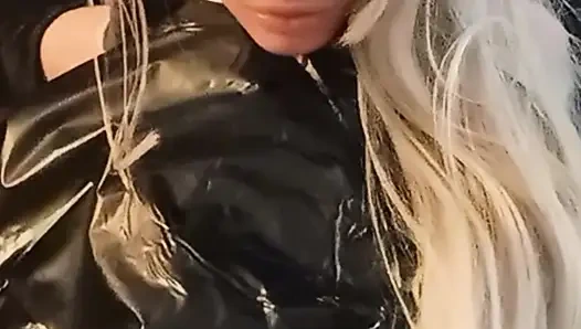 Ein schnitt für jennifer