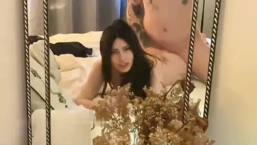 Gerçek amatör seks kaseti - samimi yatak sikişi