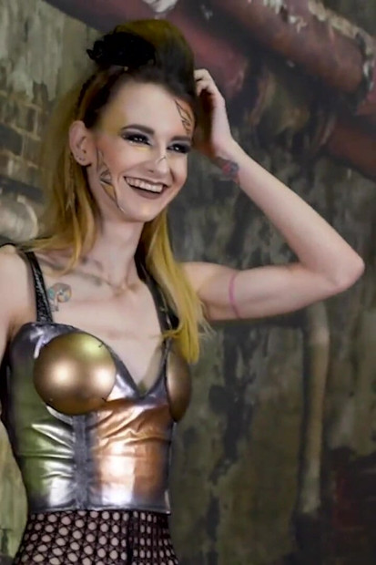 Adelle Jednorn - Cosplay VR sadržaj bekstejdža