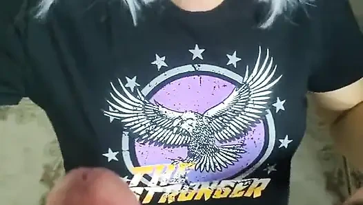 While the Family Was Gathered, I Gave Him a Delicious Blowjob.