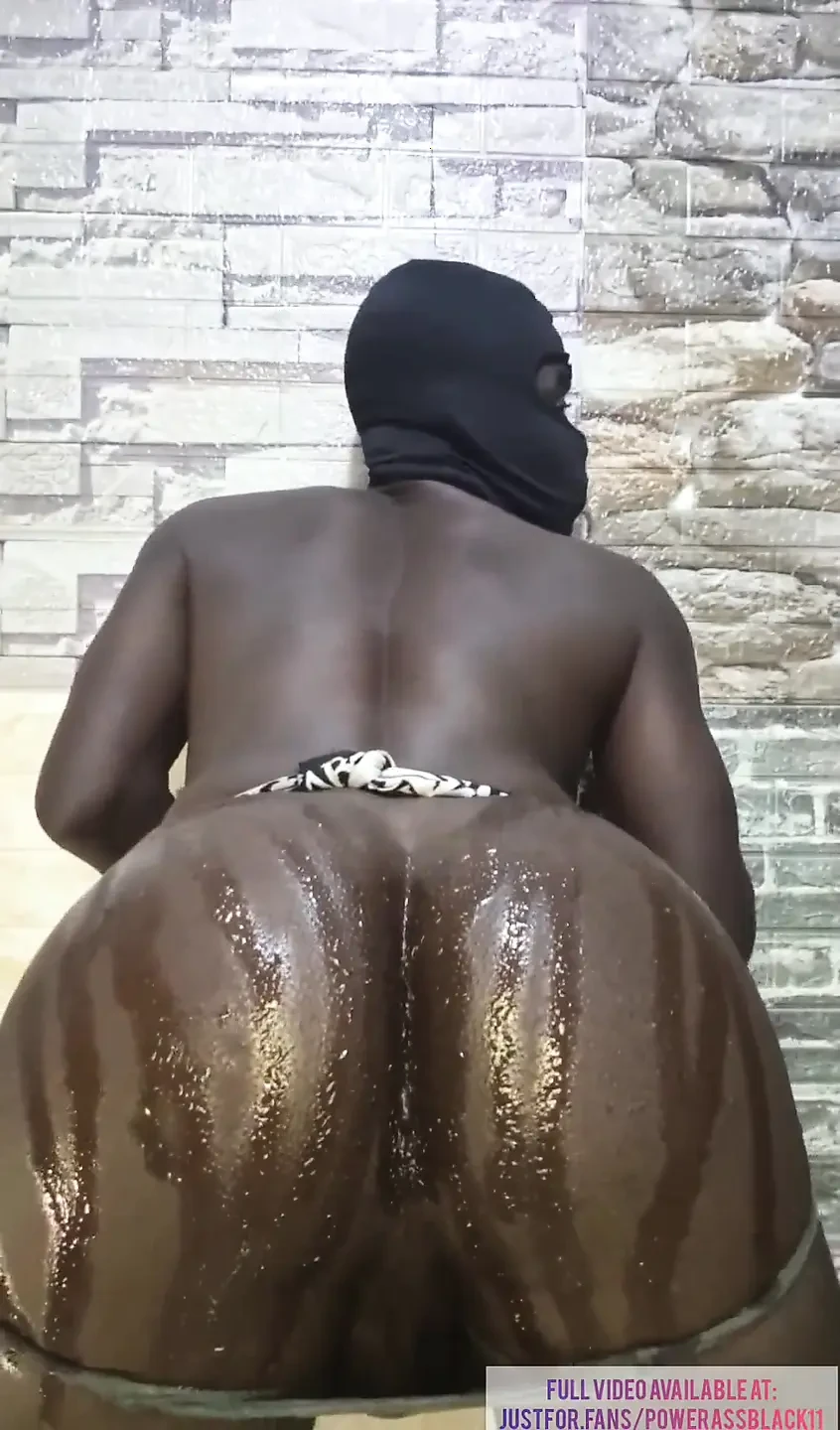 Ass Bouncing Soft and Spanking Hard
